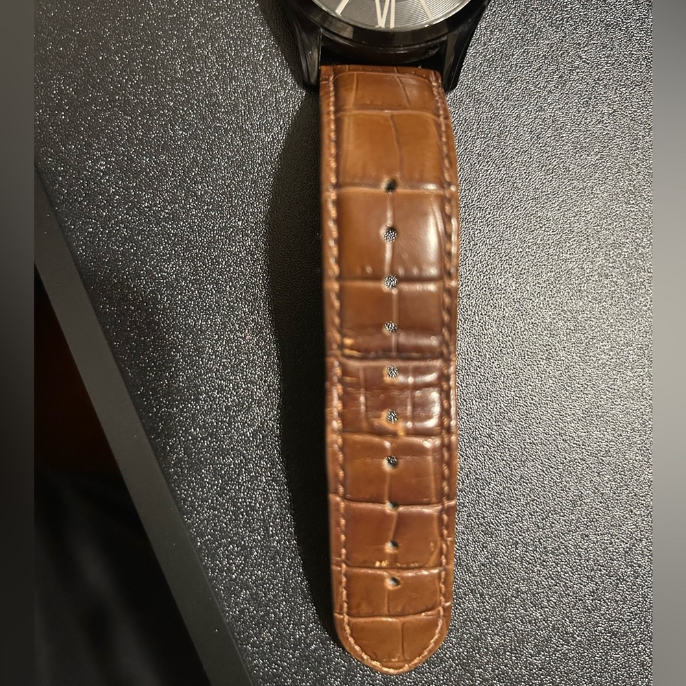 1513023' | BROWN CROC-EMBOSSED STRAP 3-HAND QUARTZ AMBASSADOR WATCH - Picture 4 of 5